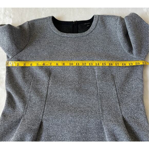 Ann Taylor Top Women's Short Sleeve Pleated Round Neck Gray Size L Chic - Picture 4 of 9